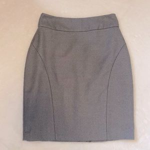 Banana Republic grey skirt